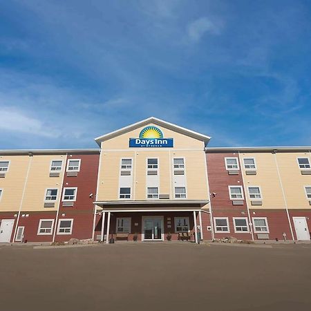 Days Inn By Wyndham Lamont Exterior photo